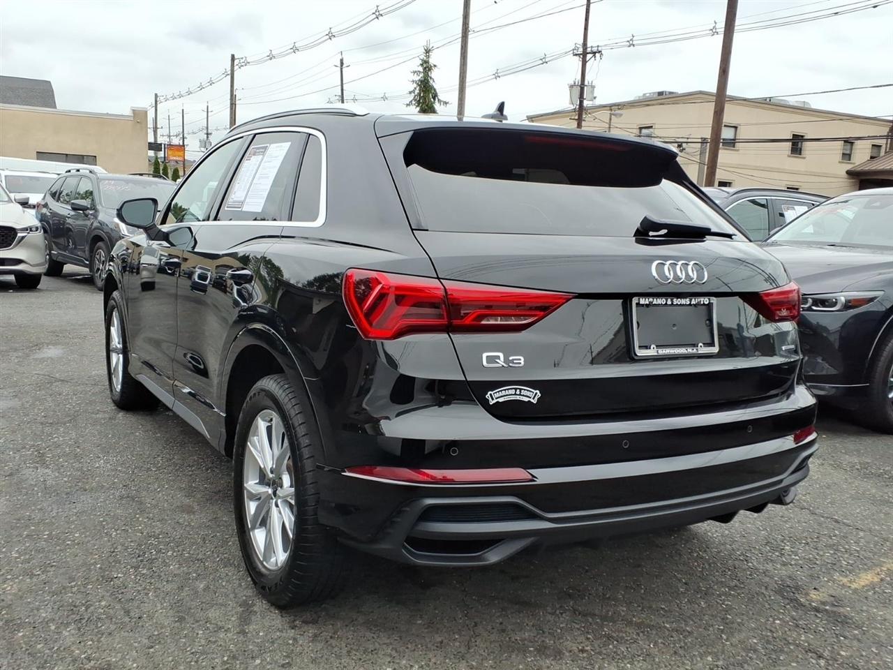 Audi Q3 S line Premium 45 TFSI quattro 2025