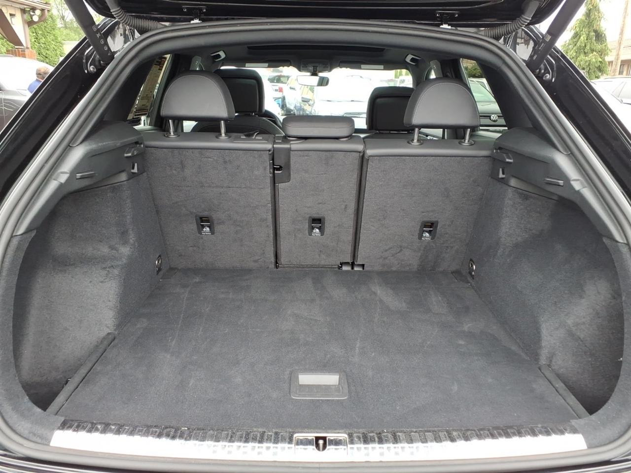 Audi Q3 S line Premium 45 TFSI quattro 2025