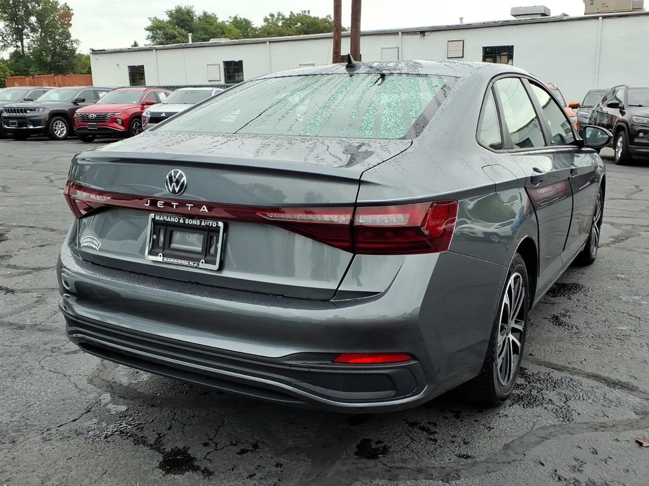 Volkswagen Jetta Sport Auto 2025