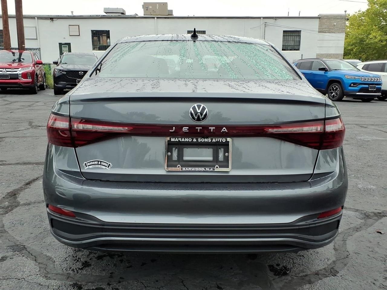 Volkswagen Jetta Sport Auto 2025