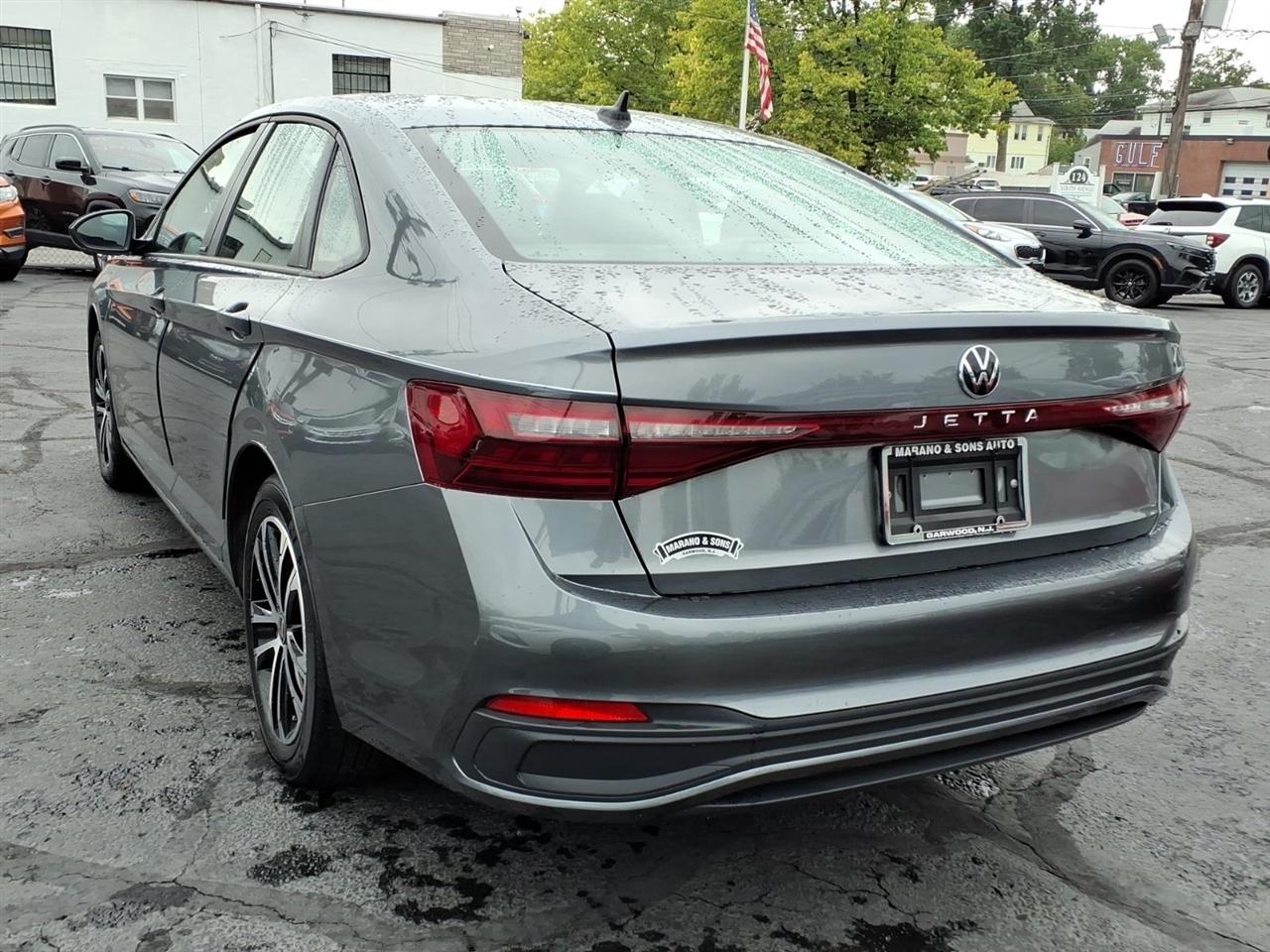 Volkswagen Jetta Sport Auto 2025