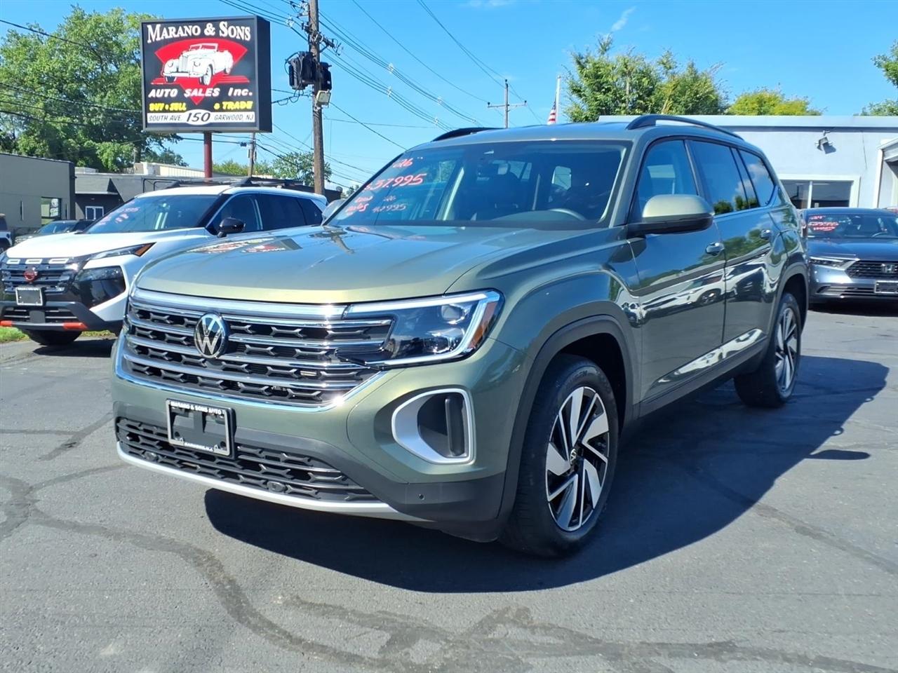 Volkswagen Atlas 2.0T SE w/Technology 4MOTION 2026