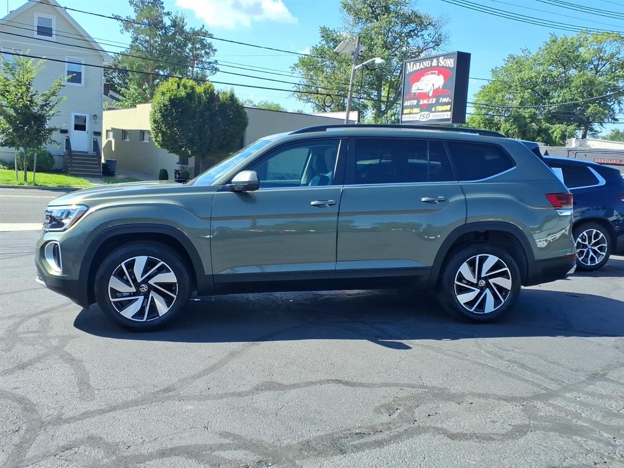 Volkswagen Atlas 2.0T SE w/Technology 4MOTION 2026
