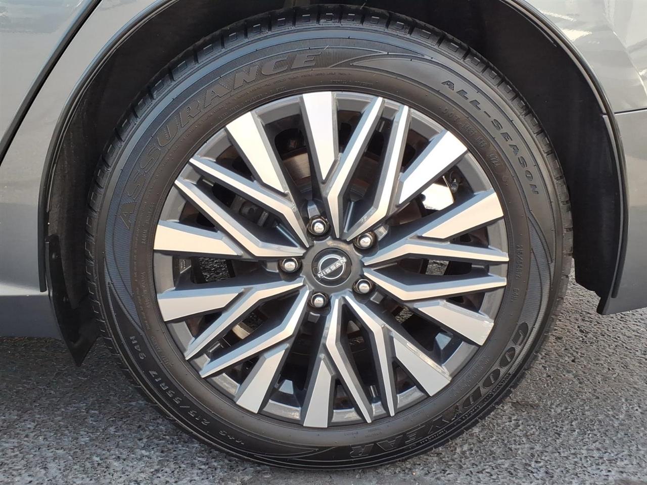 Nissan Altima 2.5 SV Sedan 2024