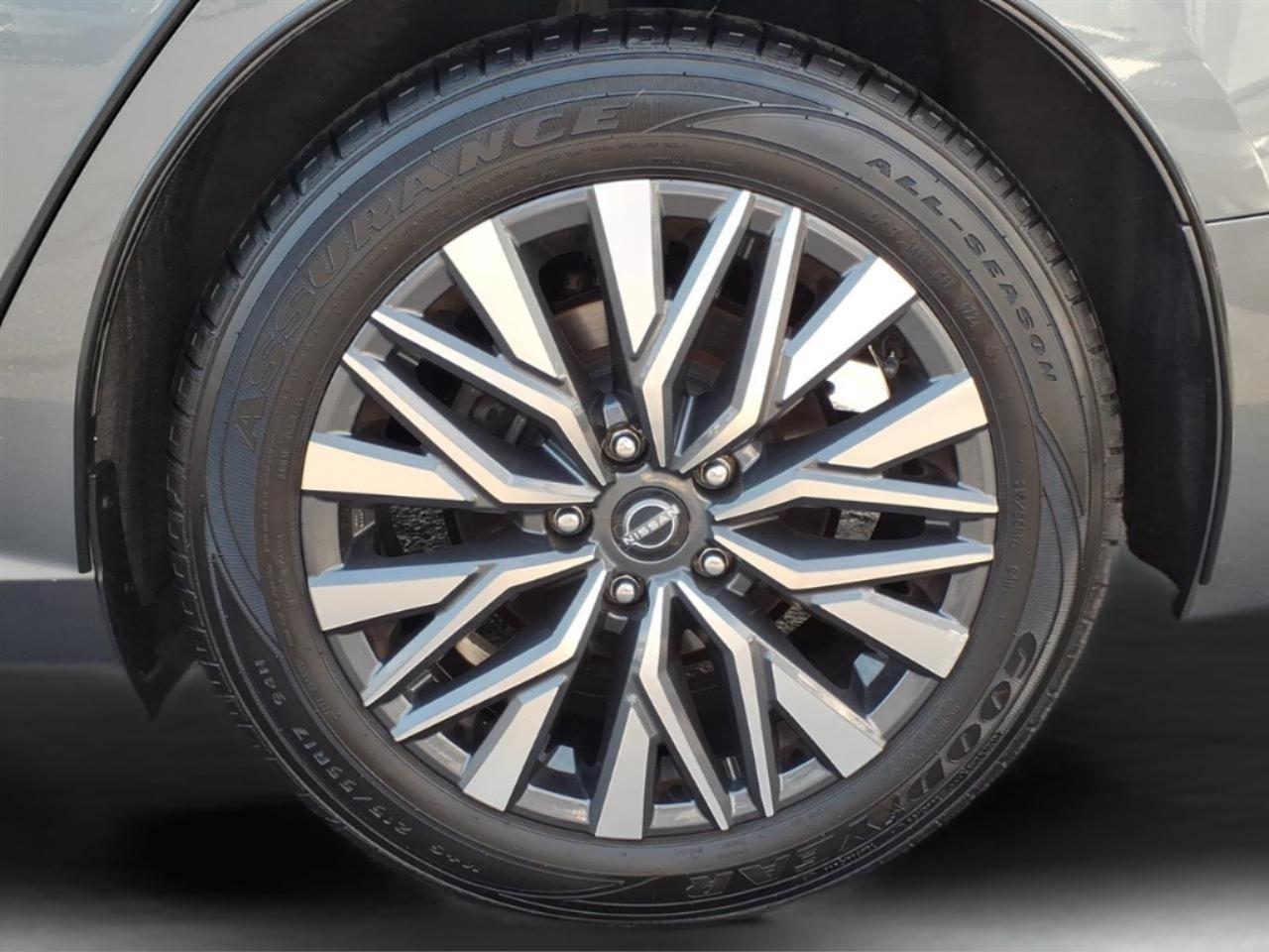 Nissan Altima 2.5 SV Sedan 2024