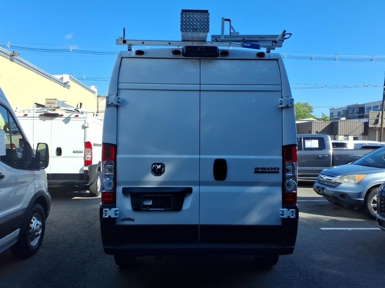 Ram Truck ProMaster Cargo Van Tradesman 2500 High Roof 136" WB w/Pass Seat 2025