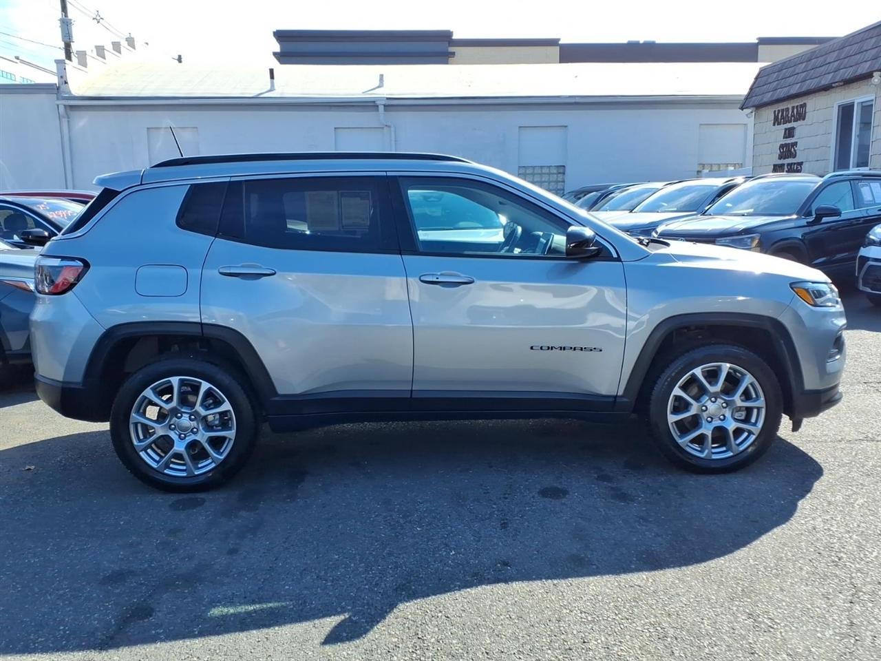Jeep Compass Latitude Lux 2022