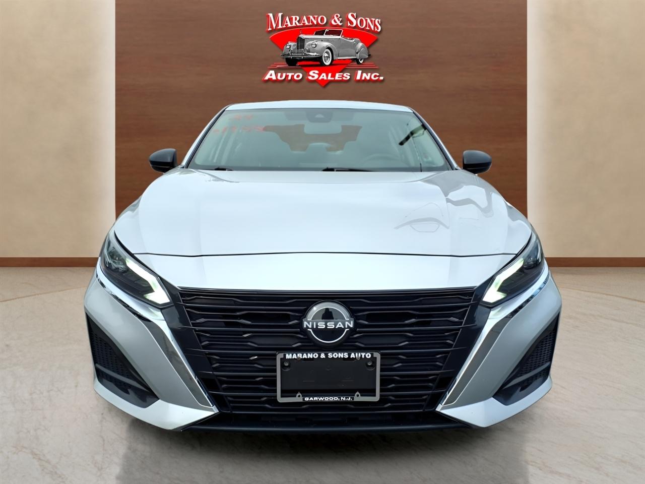 Nissan Altima 2.5 SV Sedan 2024