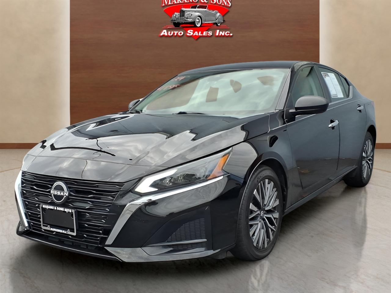 2024 Nissan Altima 2.5 SV Sedan