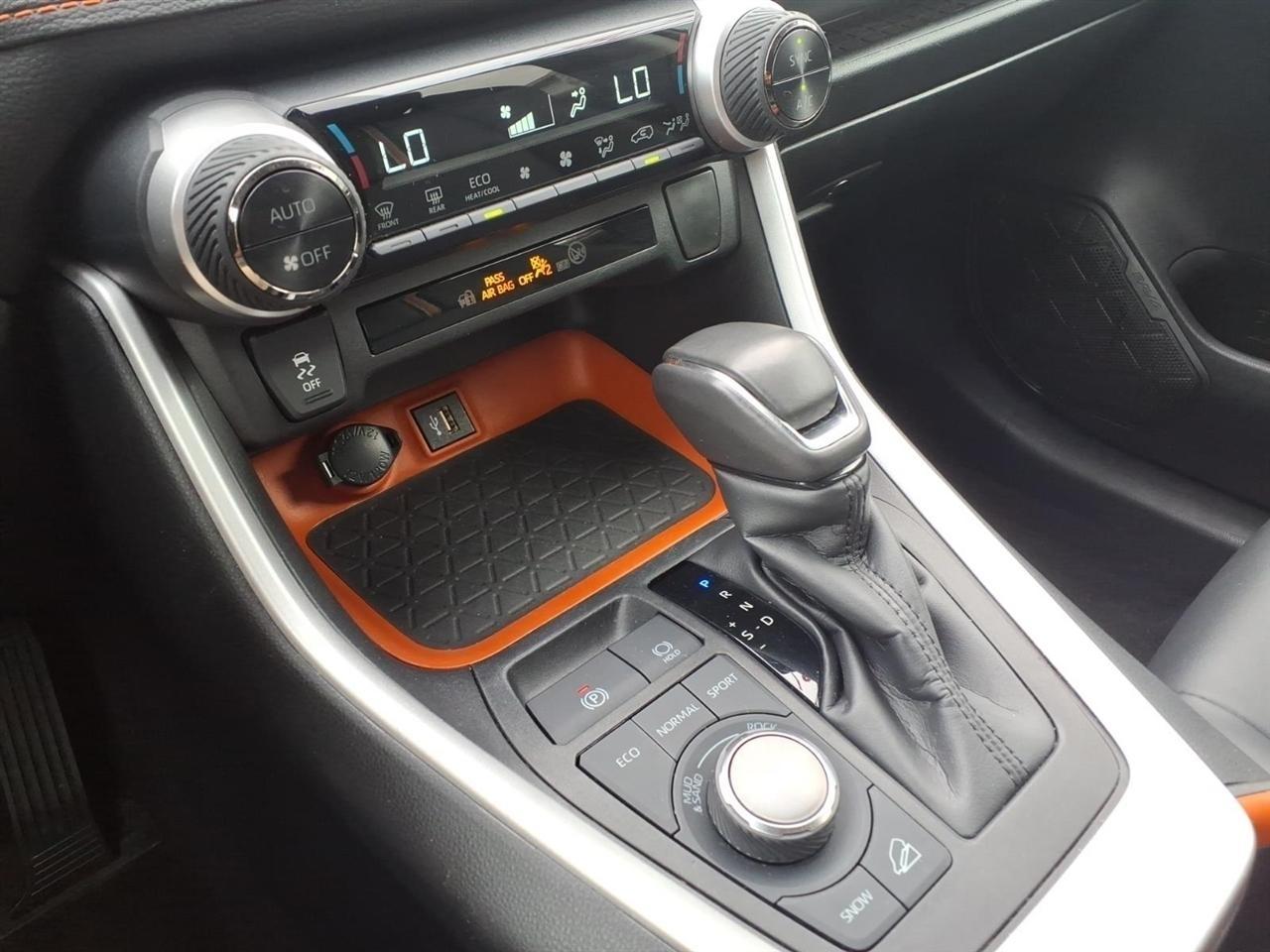 Toyota RAV4 Adventure AWD (Natl) 2024