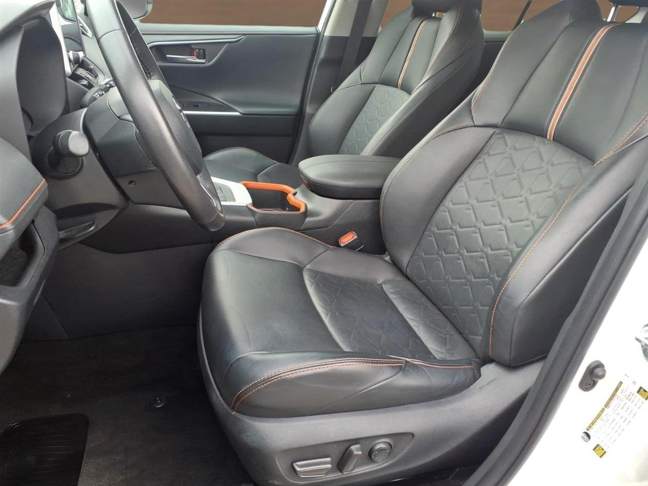 Toyota RAV4 Adventure AWD (Natl) 2024