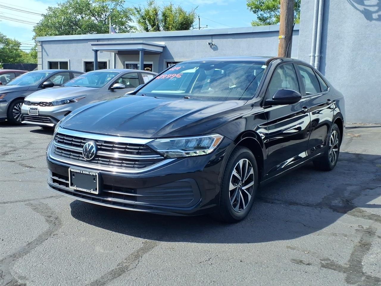 Volkswagen Jetta S Auto 2024