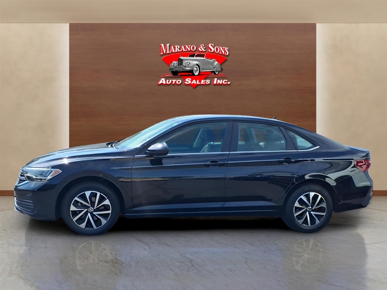 Volkswagen Jetta S Auto 2024