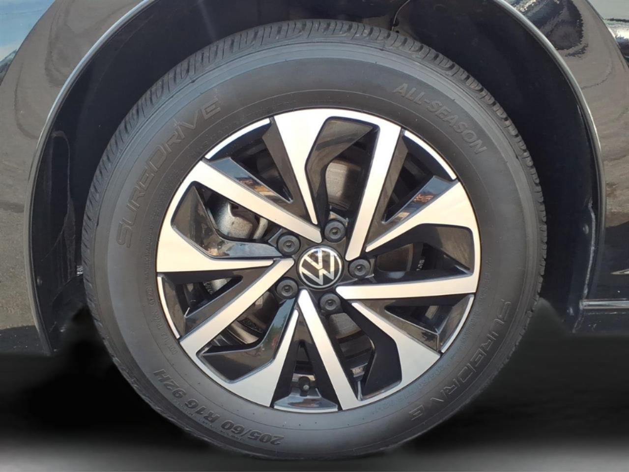 Volkswagen Jetta S Auto 2024