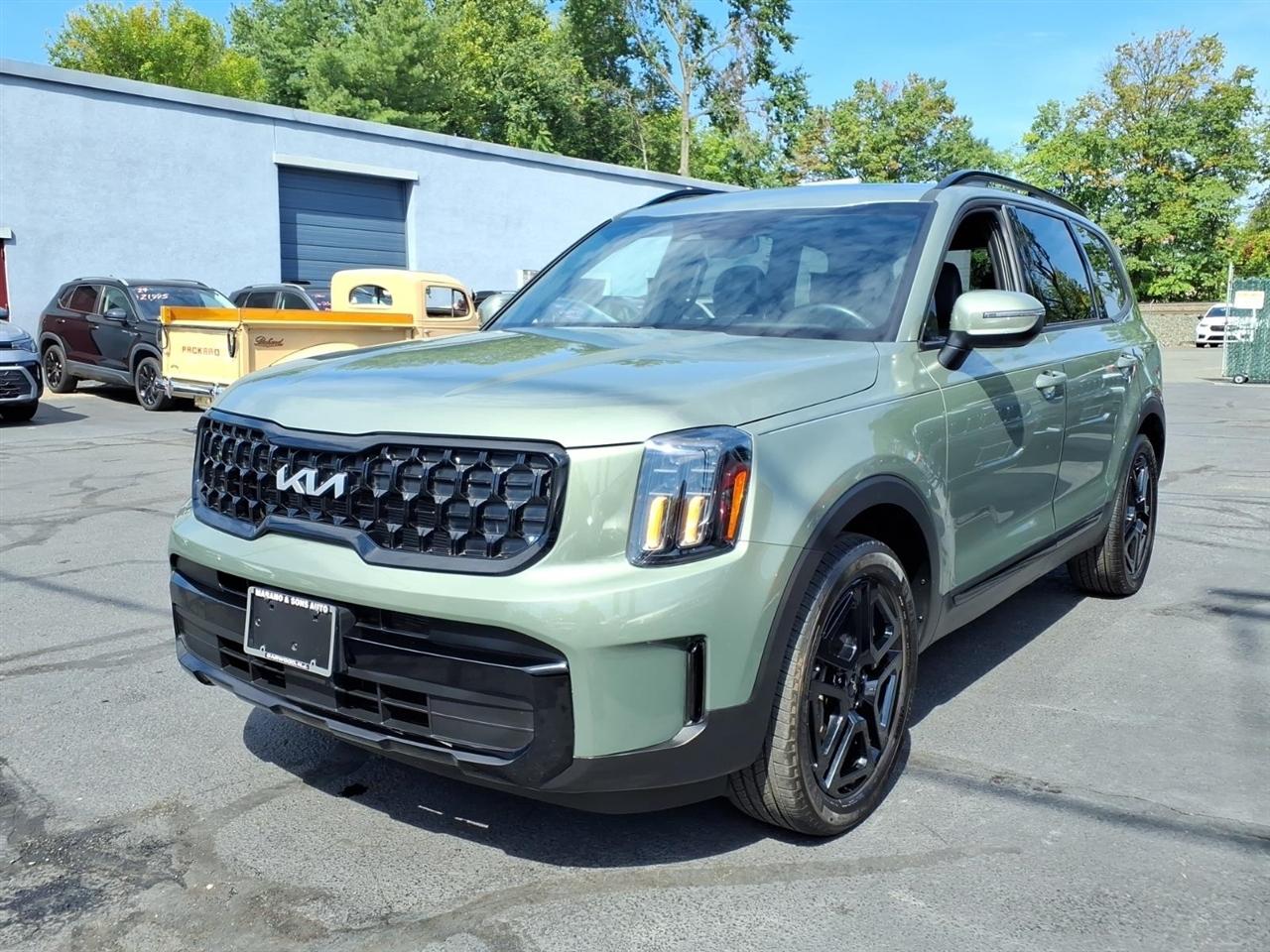 Kia Telluride EX X-Line AWD 2024