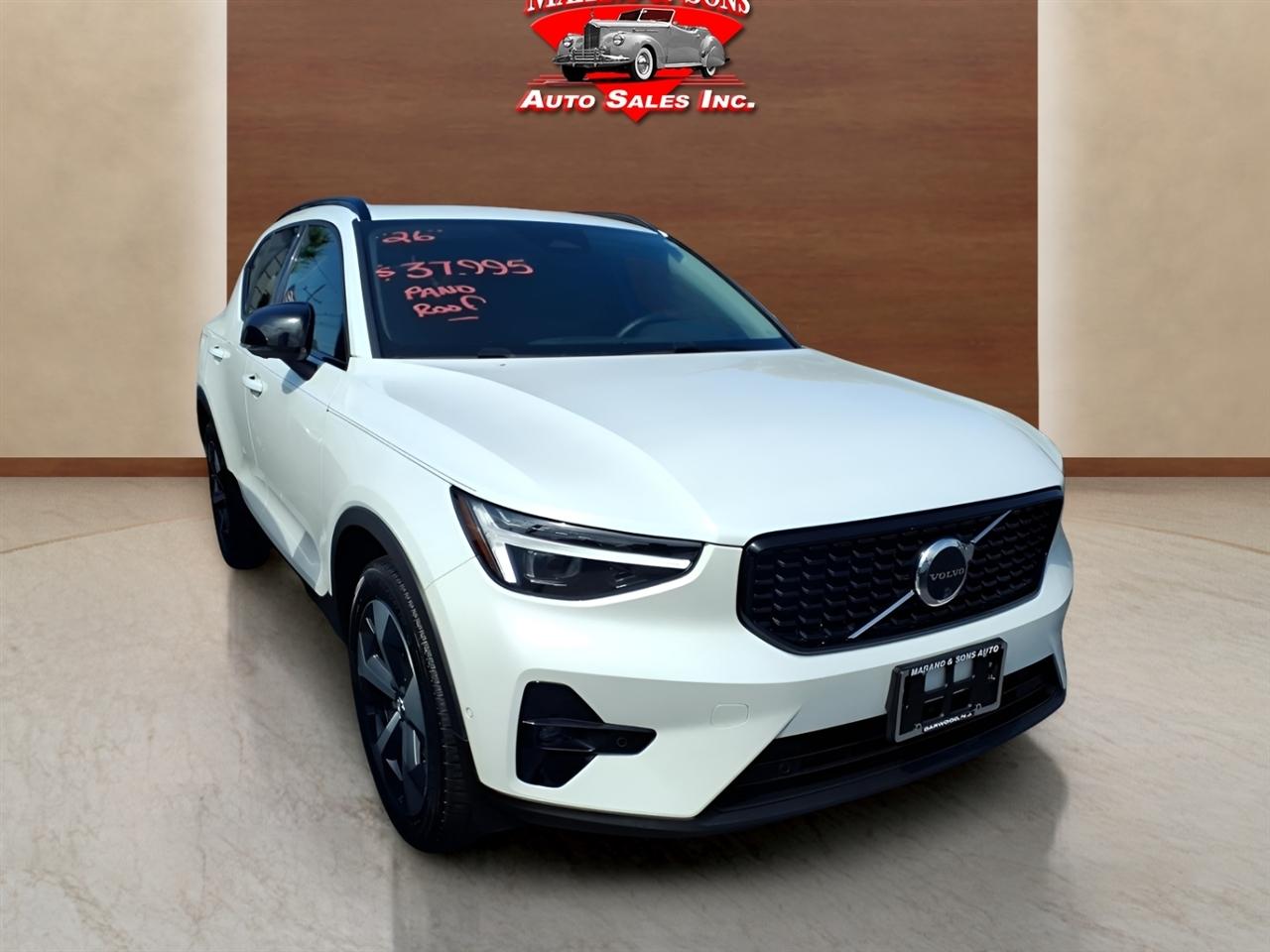 Volvo XC40 B5 AWD Plus 2026