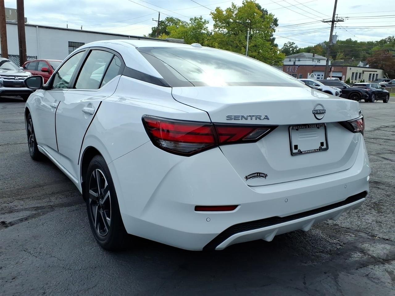 Nissan Sentra SV CVT 2024