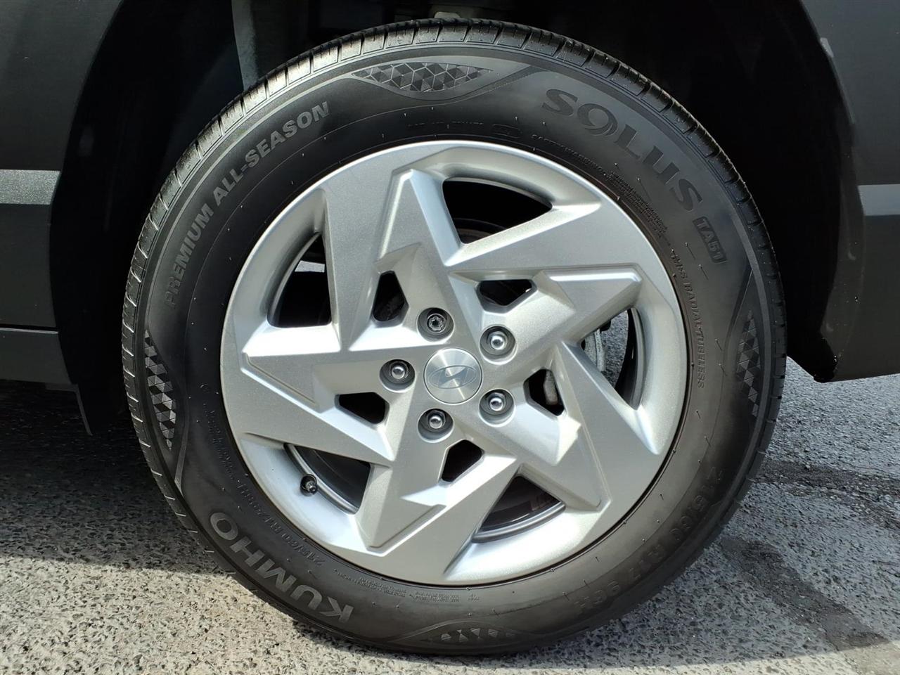 Hyundai Kona SE AWD 2024