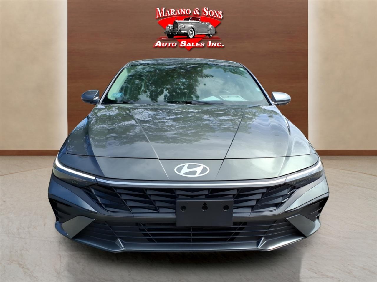 Hyundai Elantra Hybrid Blue DCT 2025