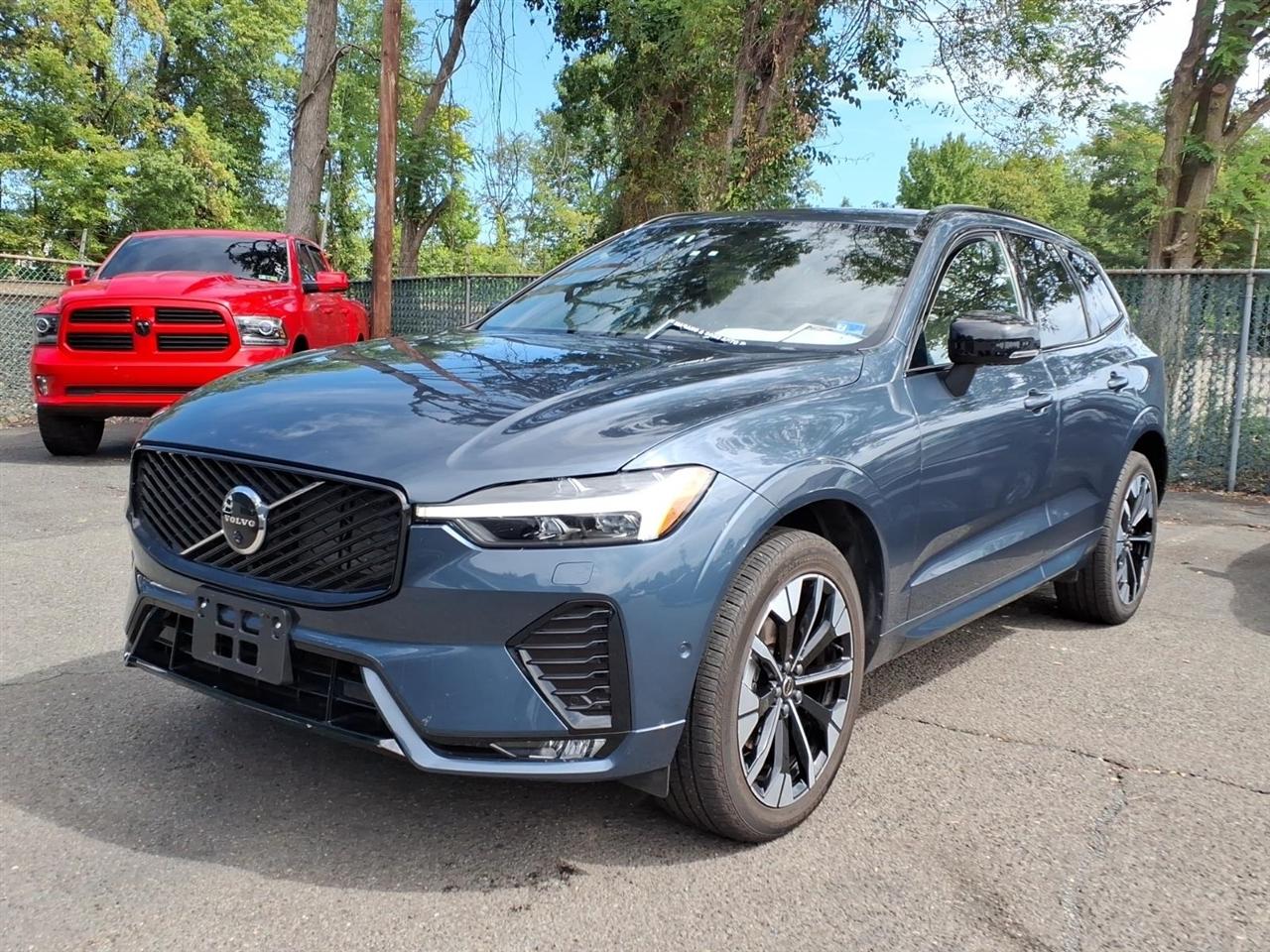 Volvo XC60 B5 AWD Plus 2026