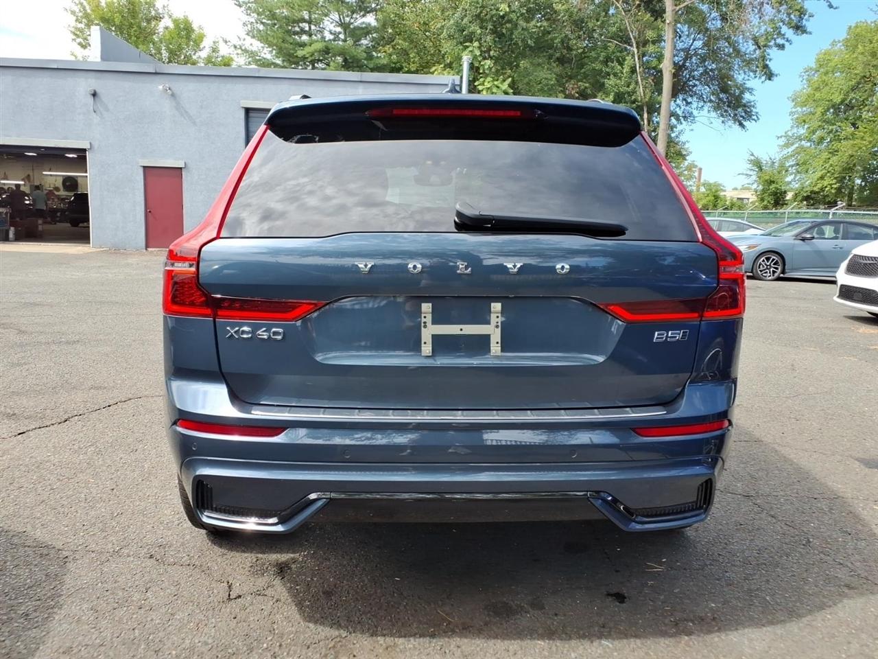 Volvo XC60 B5 AWD Plus 2026