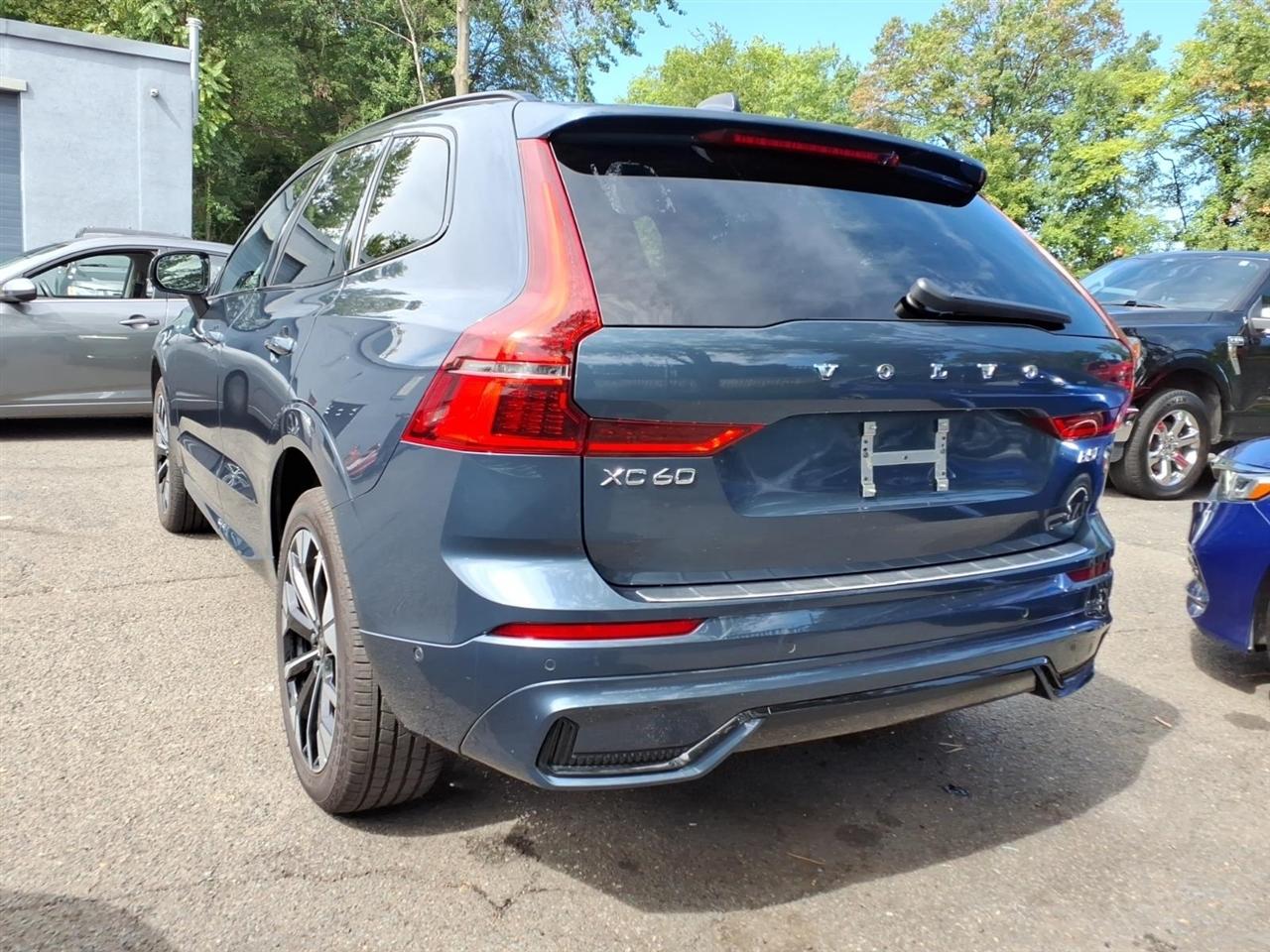 Volvo XC60 B5 AWD Plus 2026