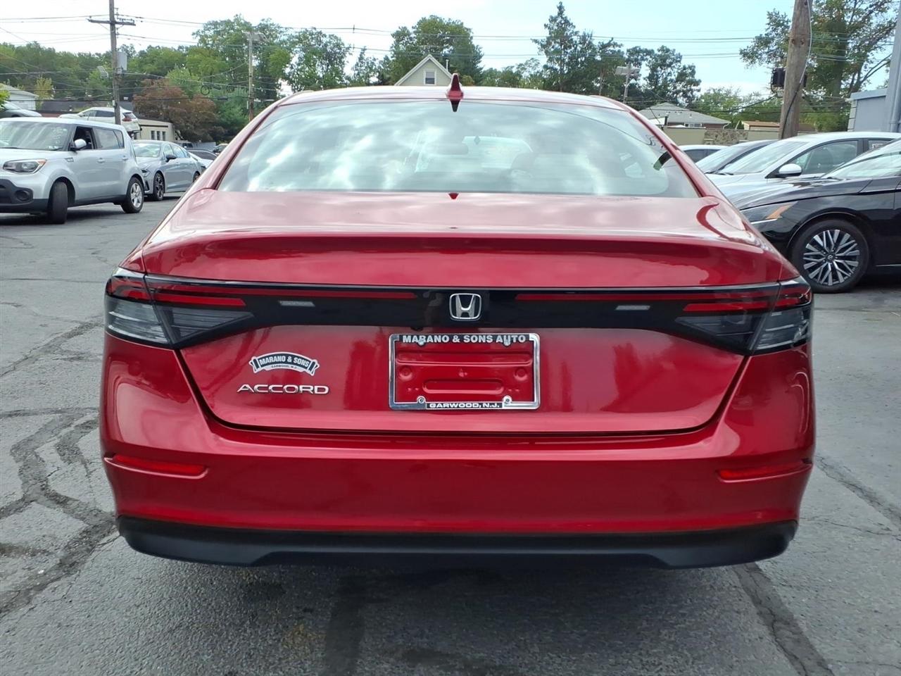 Honda Accord Sedan LX CVT 2024