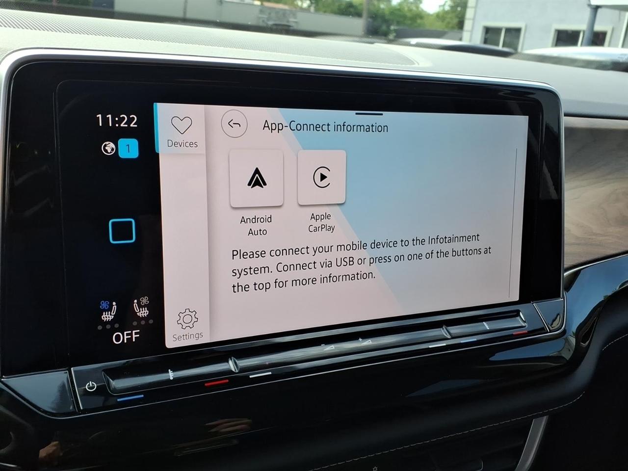 Volkswagen Atlas 2.0T SE w/Technology 4MOTION 2026