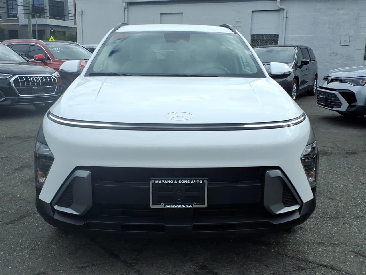 Hyundai Kona SEL FWD 2025