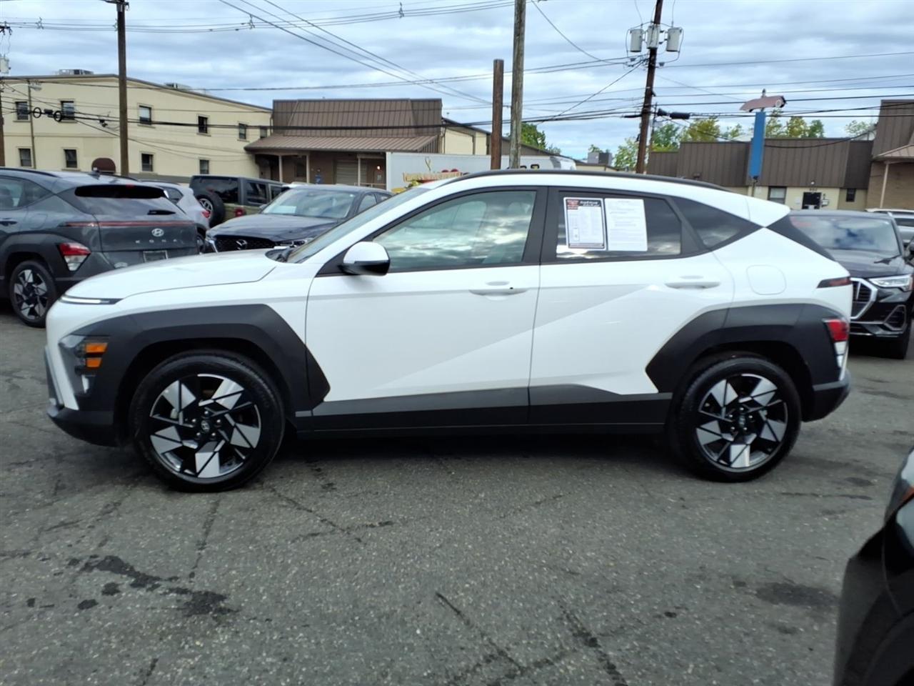 Hyundai Kona SEL FWD 2025