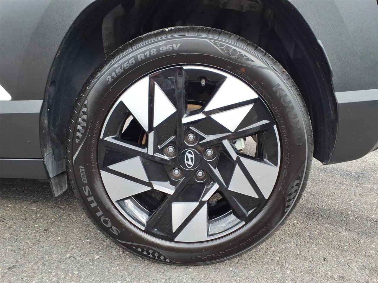 Hyundai Kona SEL FWD 2025