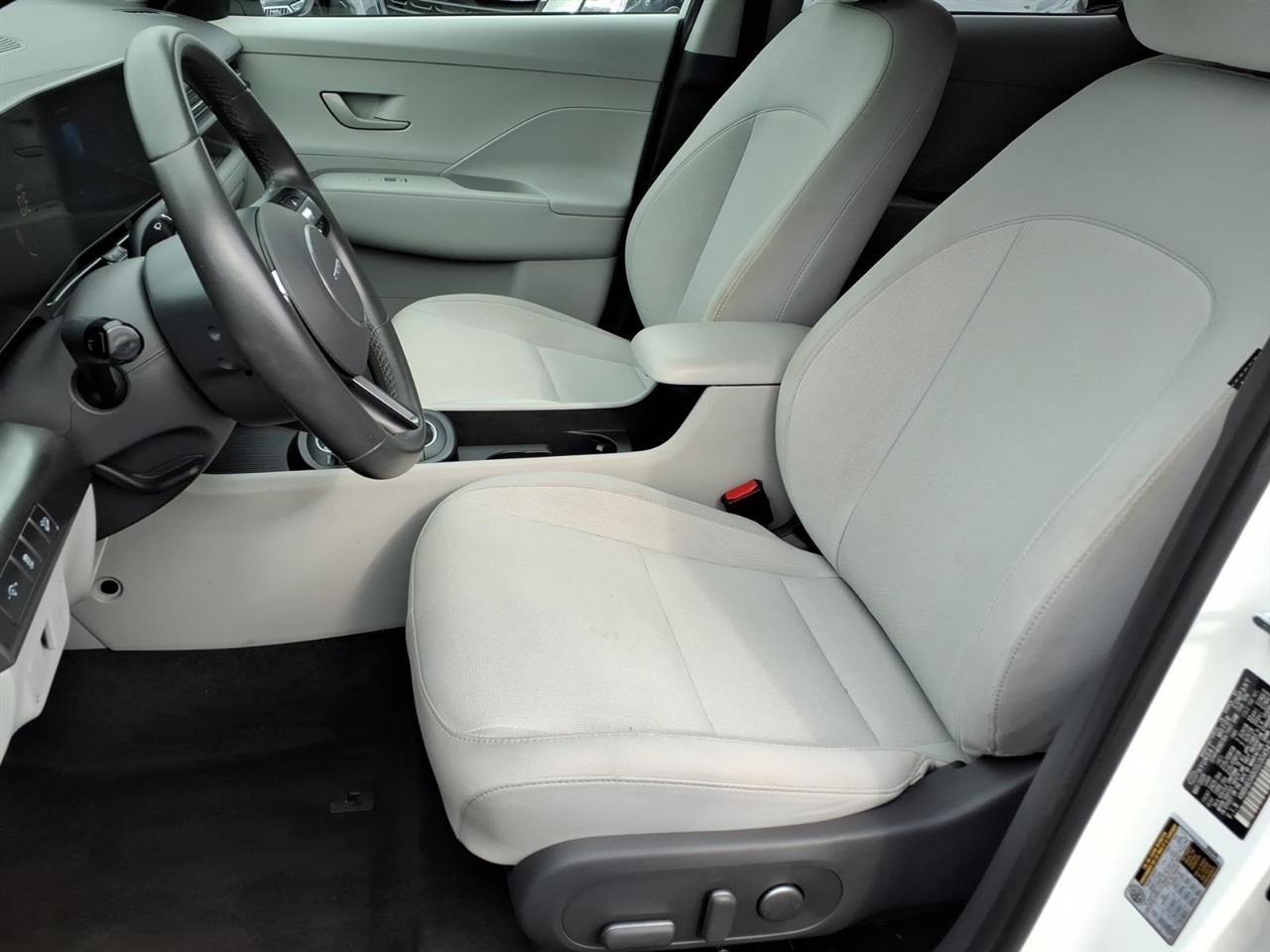 Hyundai Kona SEL FWD 2025