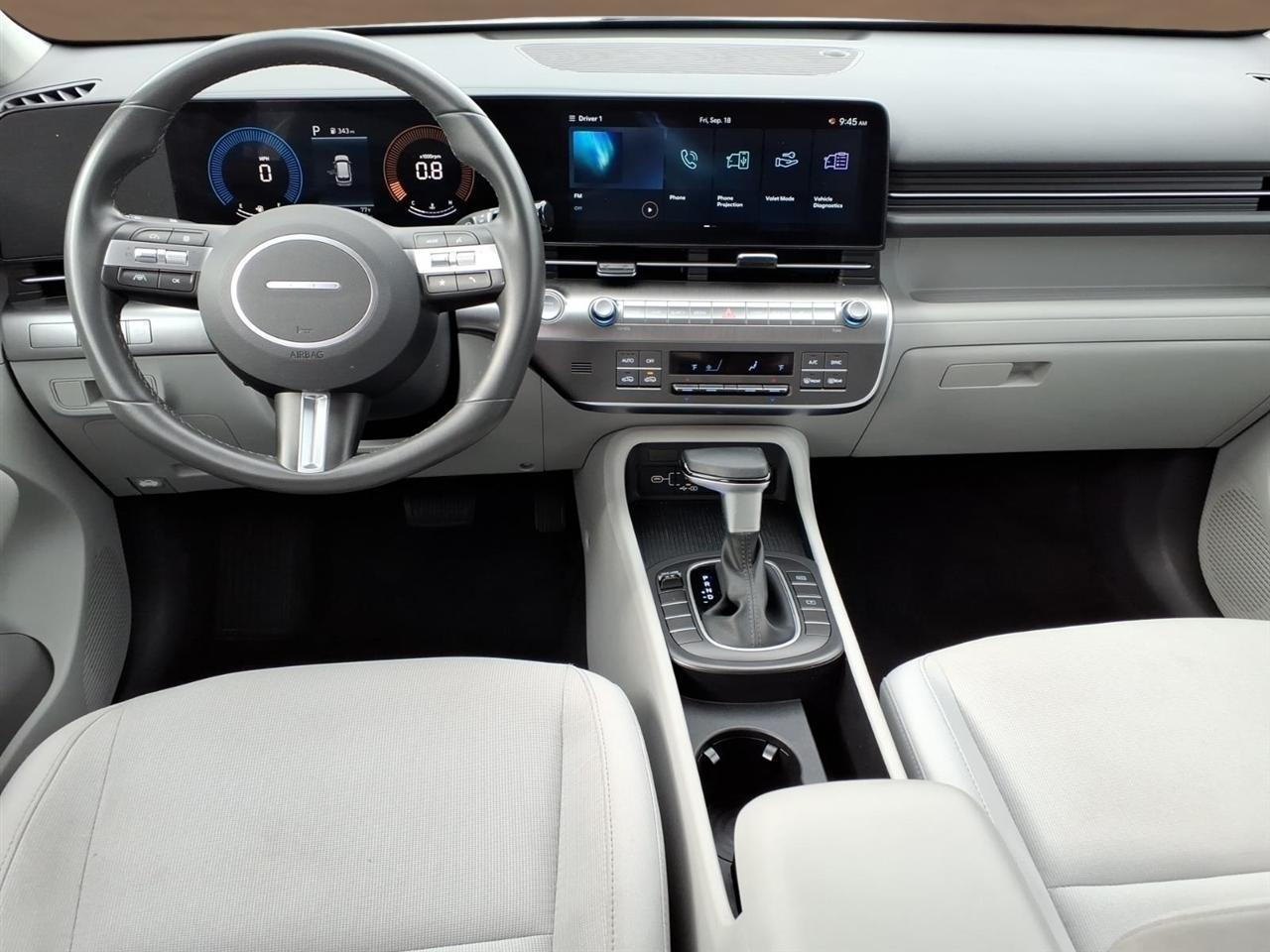 Hyundai Kona SEL FWD 2025