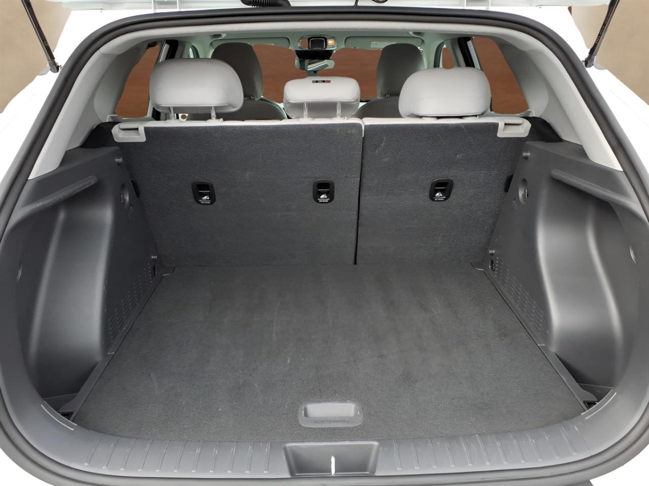 Hyundai Kona SEL FWD 2025