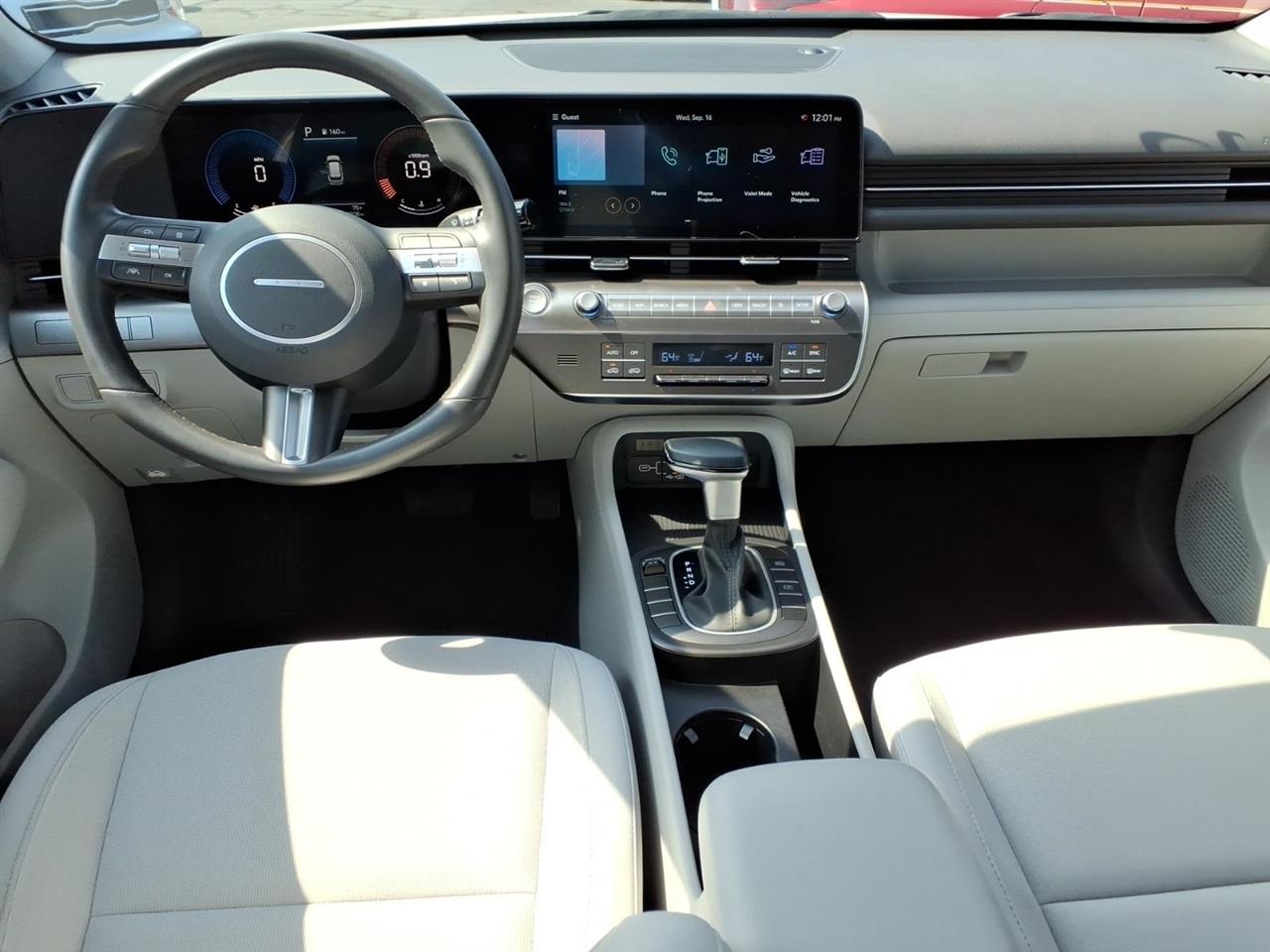 Hyundai Kona SEL FWD 2025