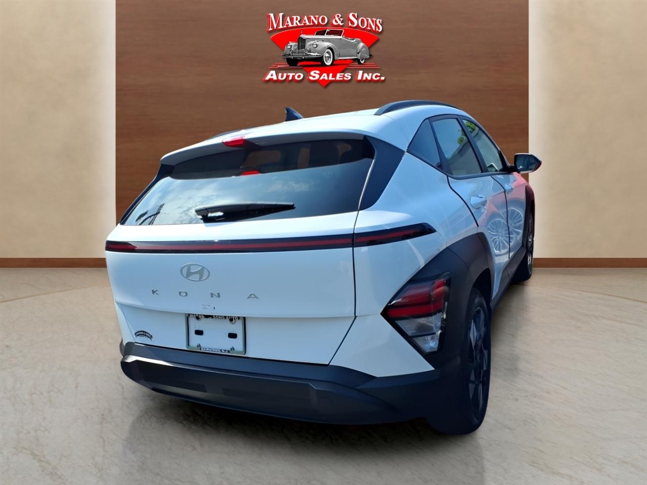 Hyundai Kona SEL FWD 2025