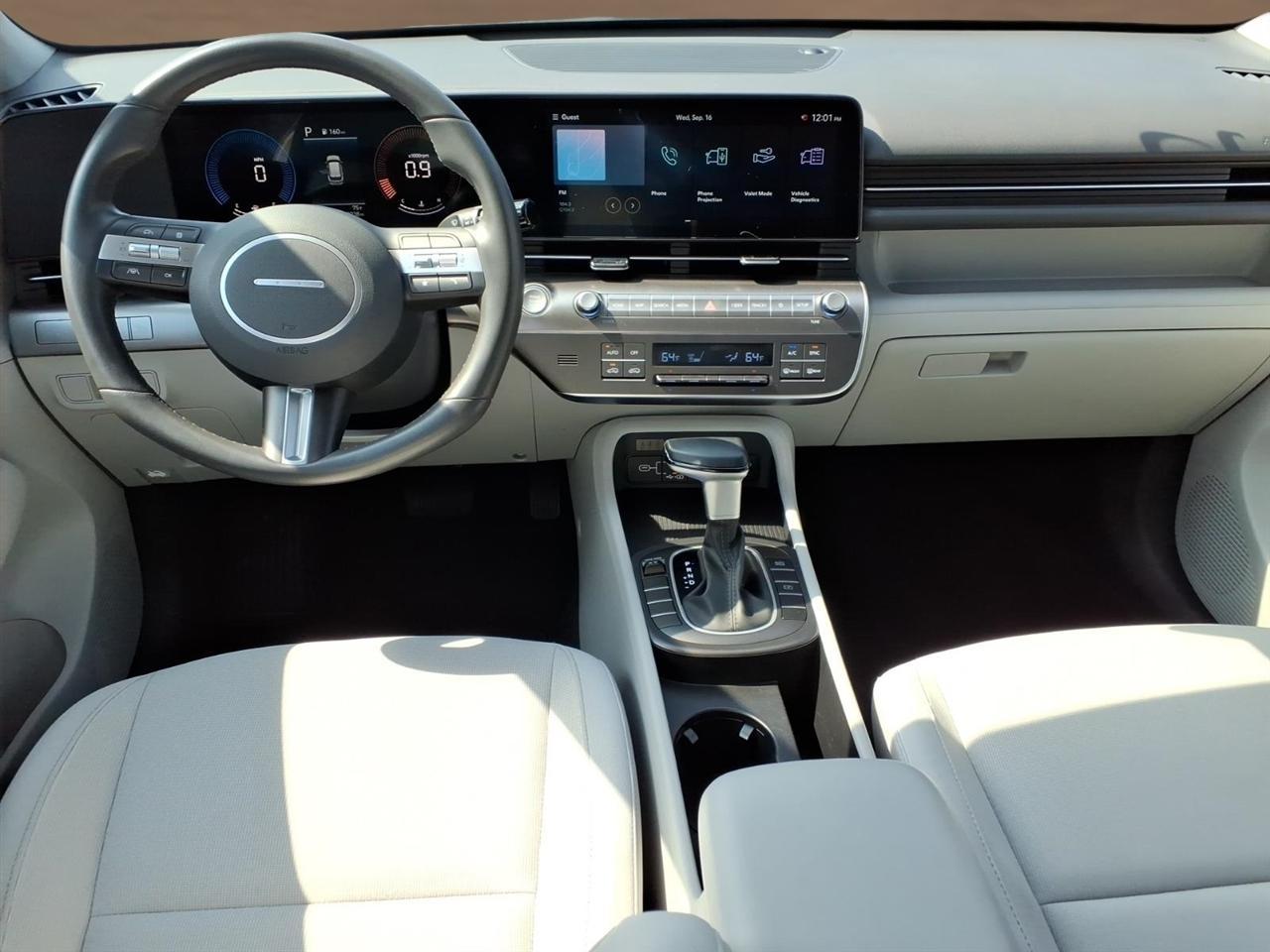 Hyundai Kona SEL FWD 2025