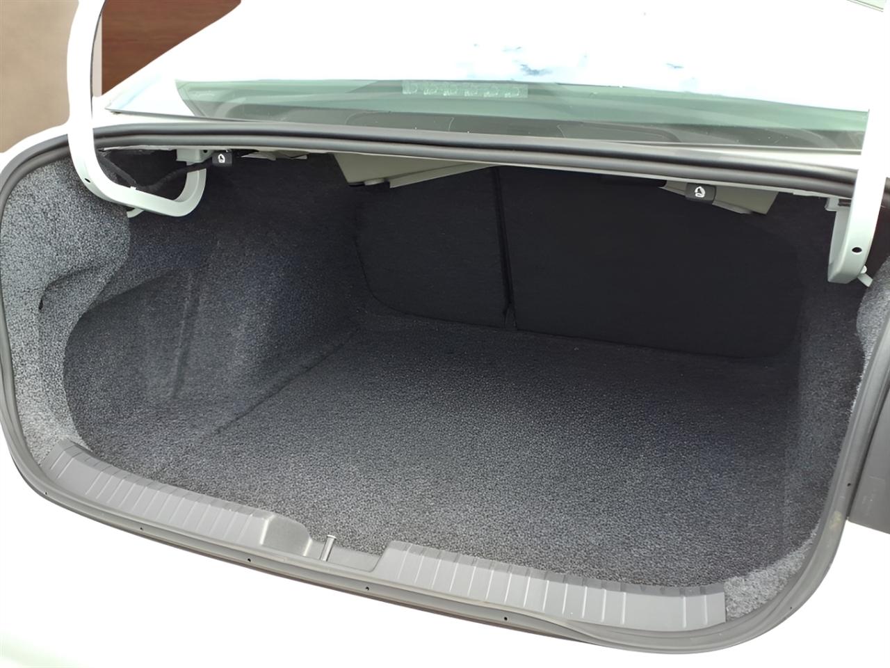 Volkswagen Jetta S Auto 2025