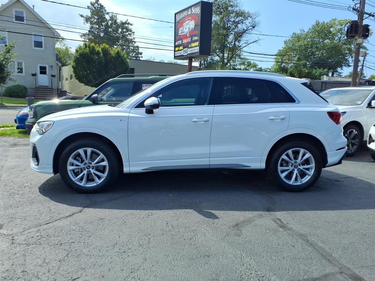 Audi Q3 S line Premium 45 TFSI quattro 2025