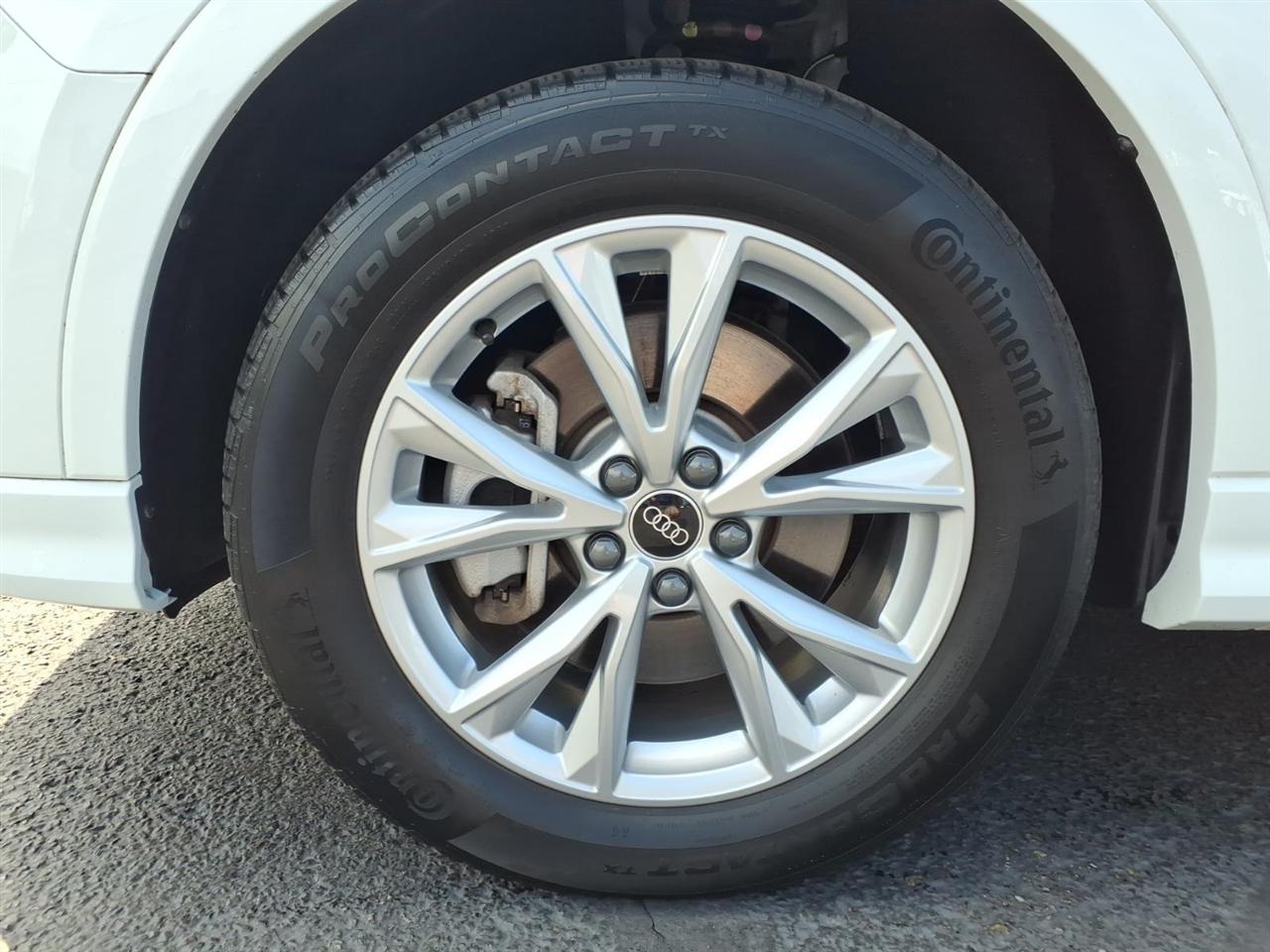 Audi Q3 S line Premium 45 TFSI quattro 2025