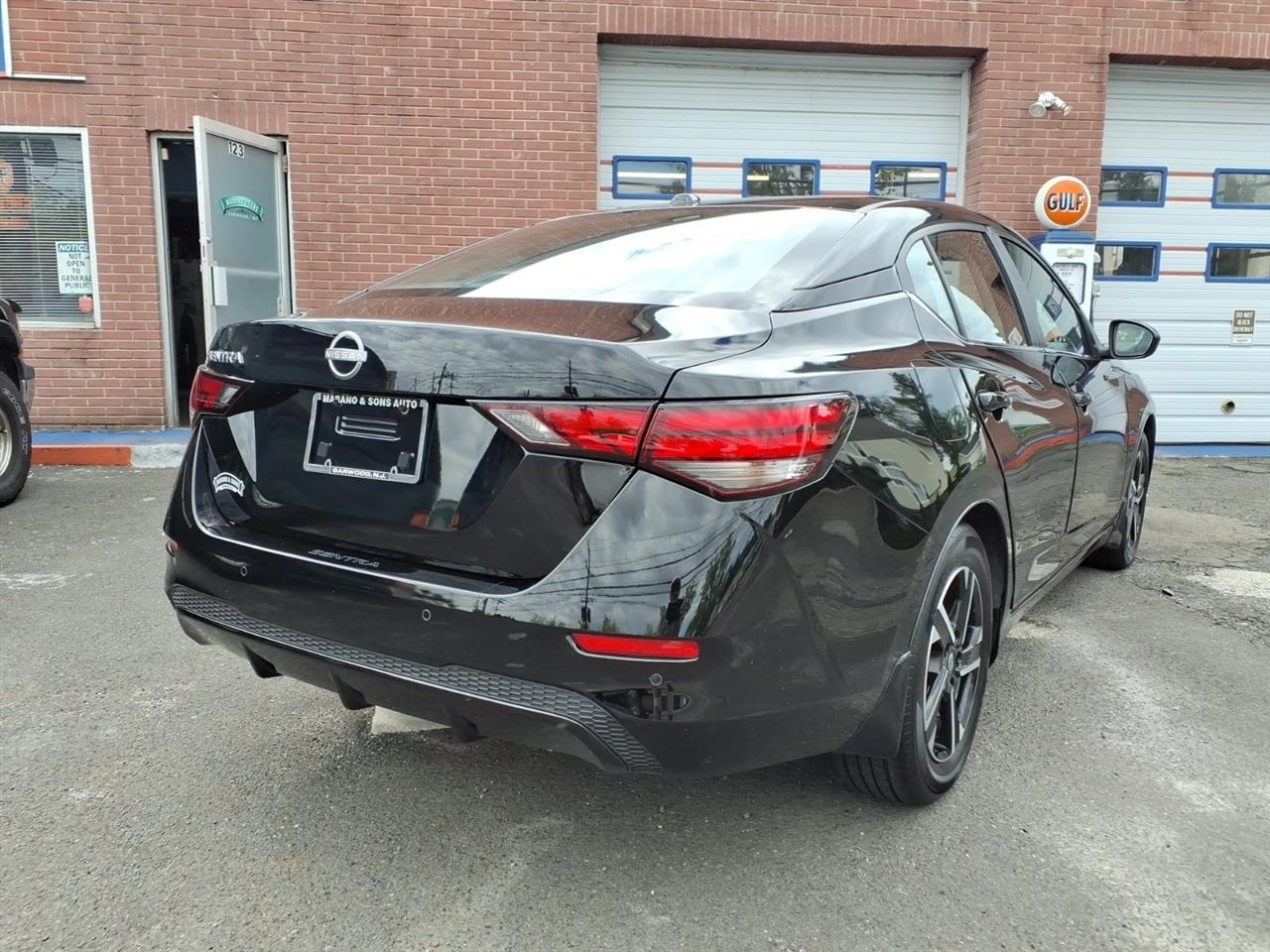 Nissan Sentra SV CVT 2025