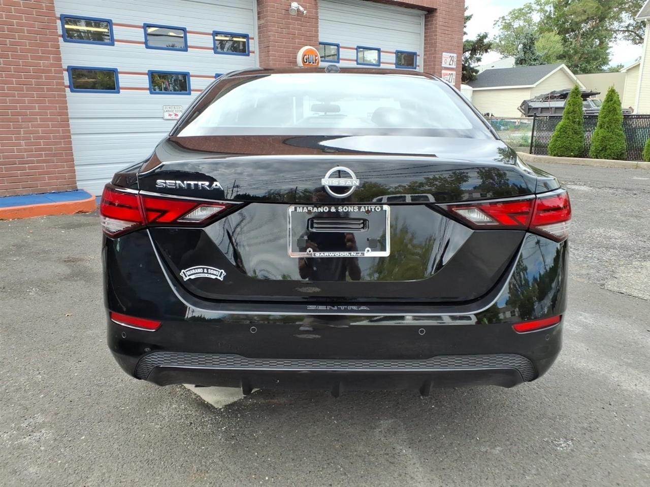 Nissan Sentra SV CVT 2025