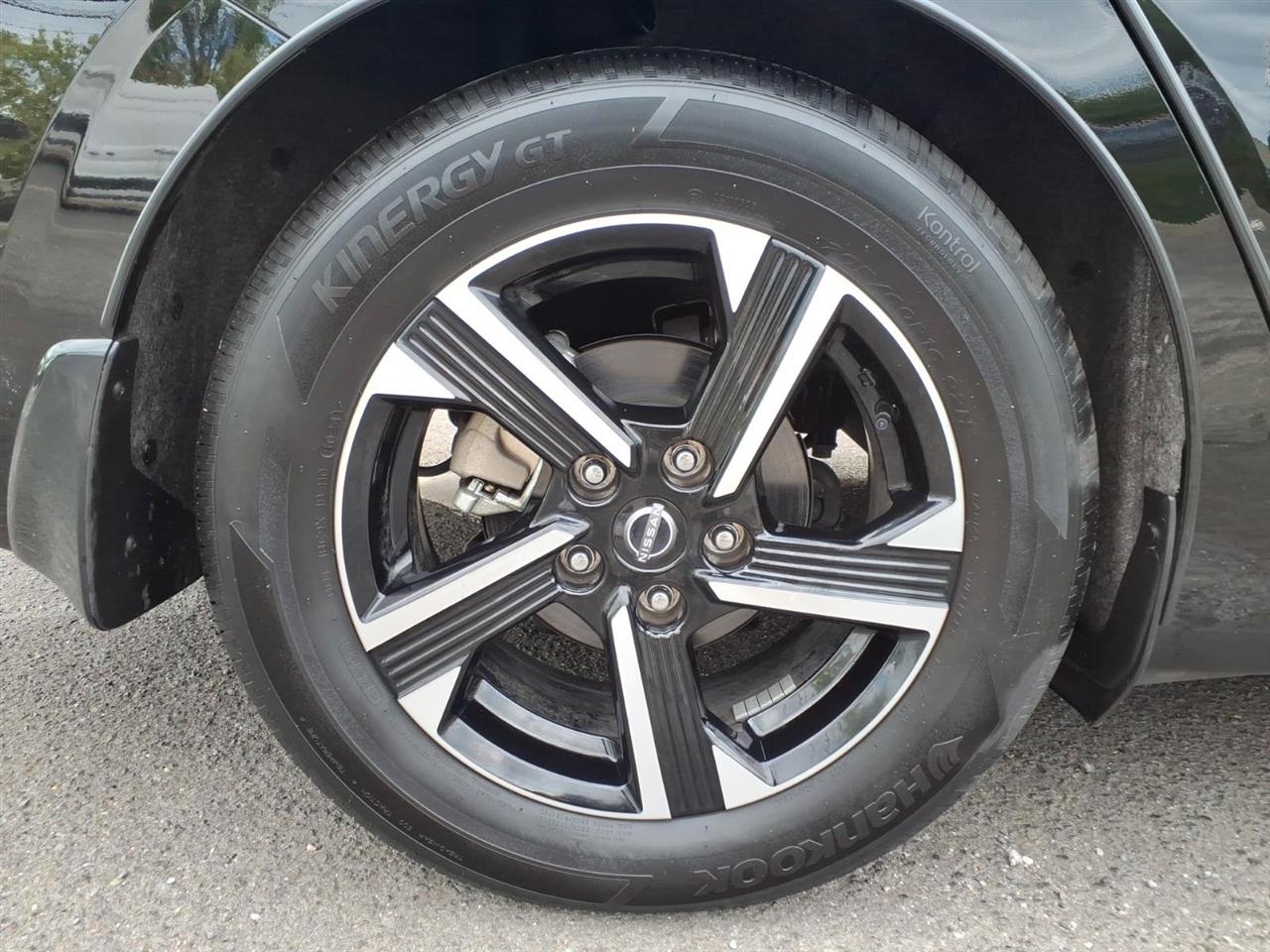Nissan Sentra SV CVT 2025