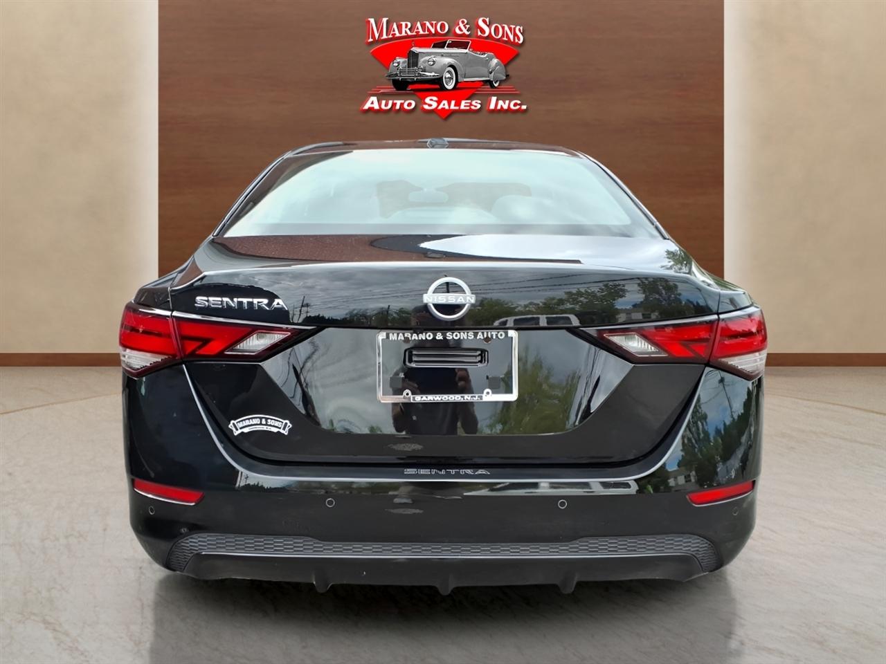 Nissan Sentra SV CVT 2025