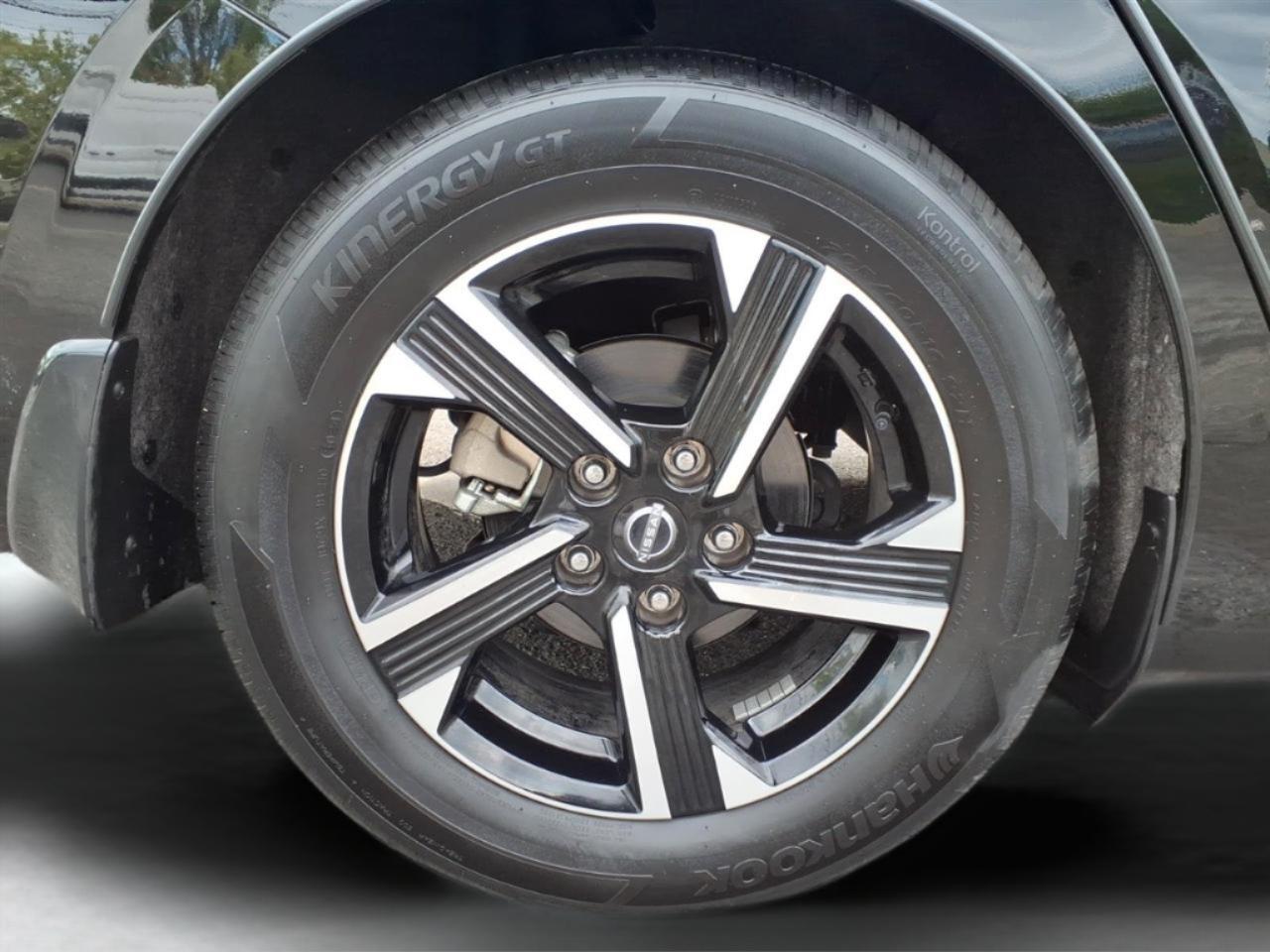 Nissan Sentra SV CVT 2025