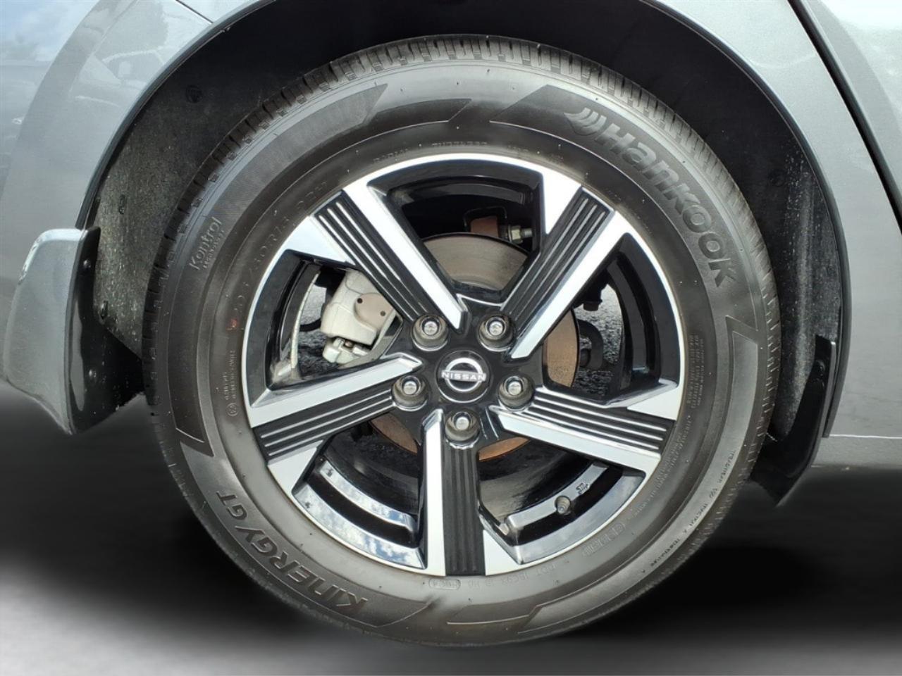 Nissan Sentra SV CVT 2025