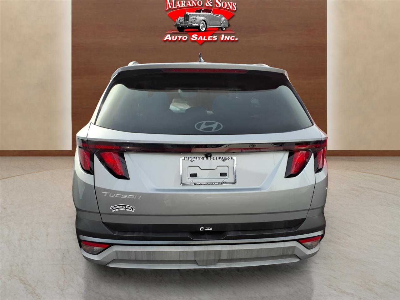 Hyundai Tucson SEL FWD 2025