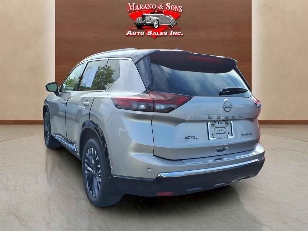 Nissan Rogue FWD Platinum 2024