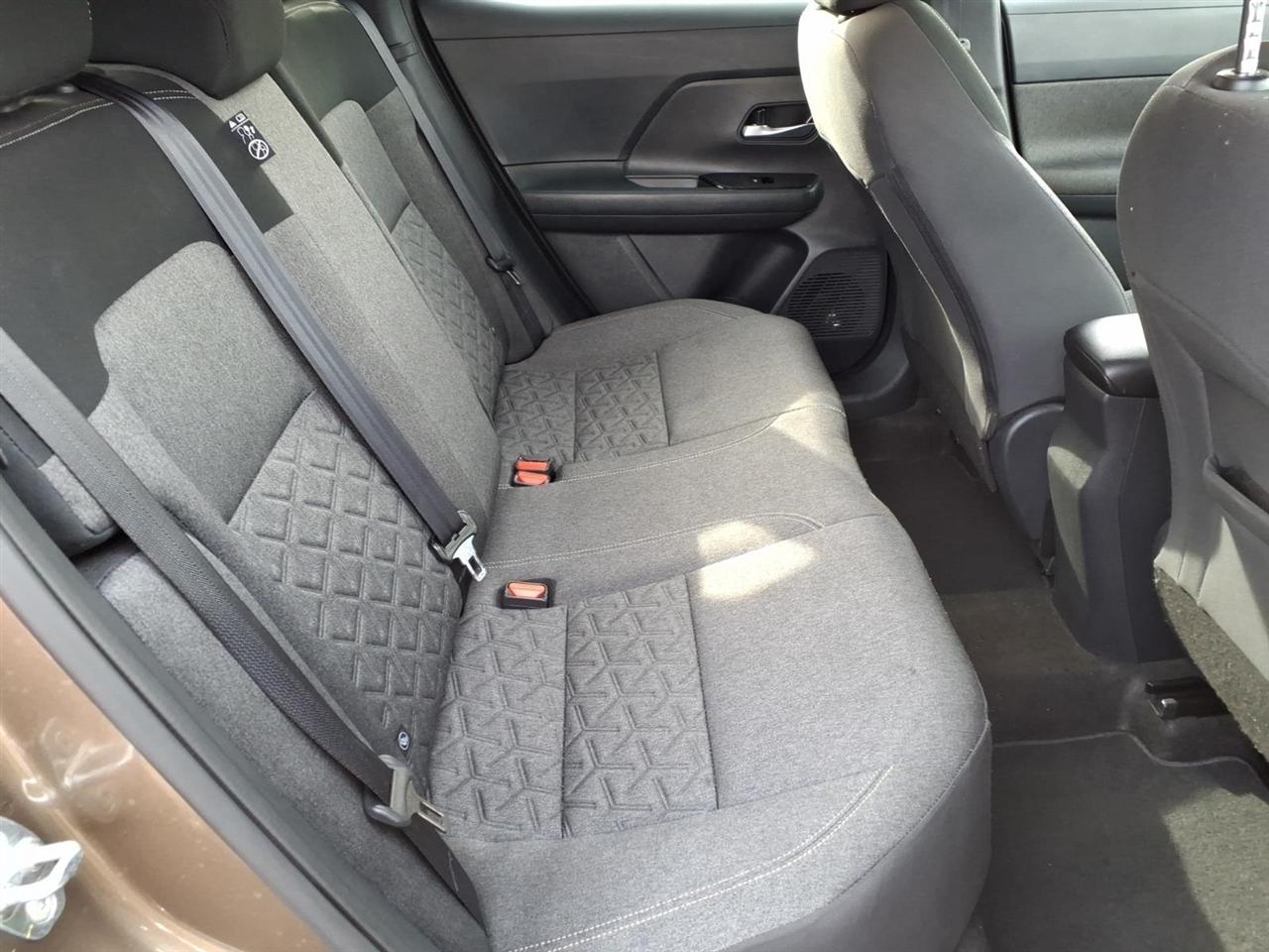 Nissan Kicks SV AWD 2025