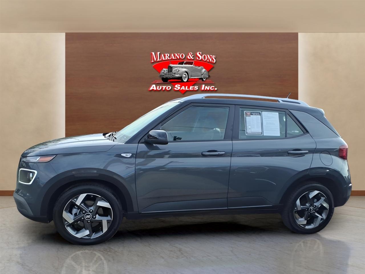Hyundai Venue Limited IVT 2025